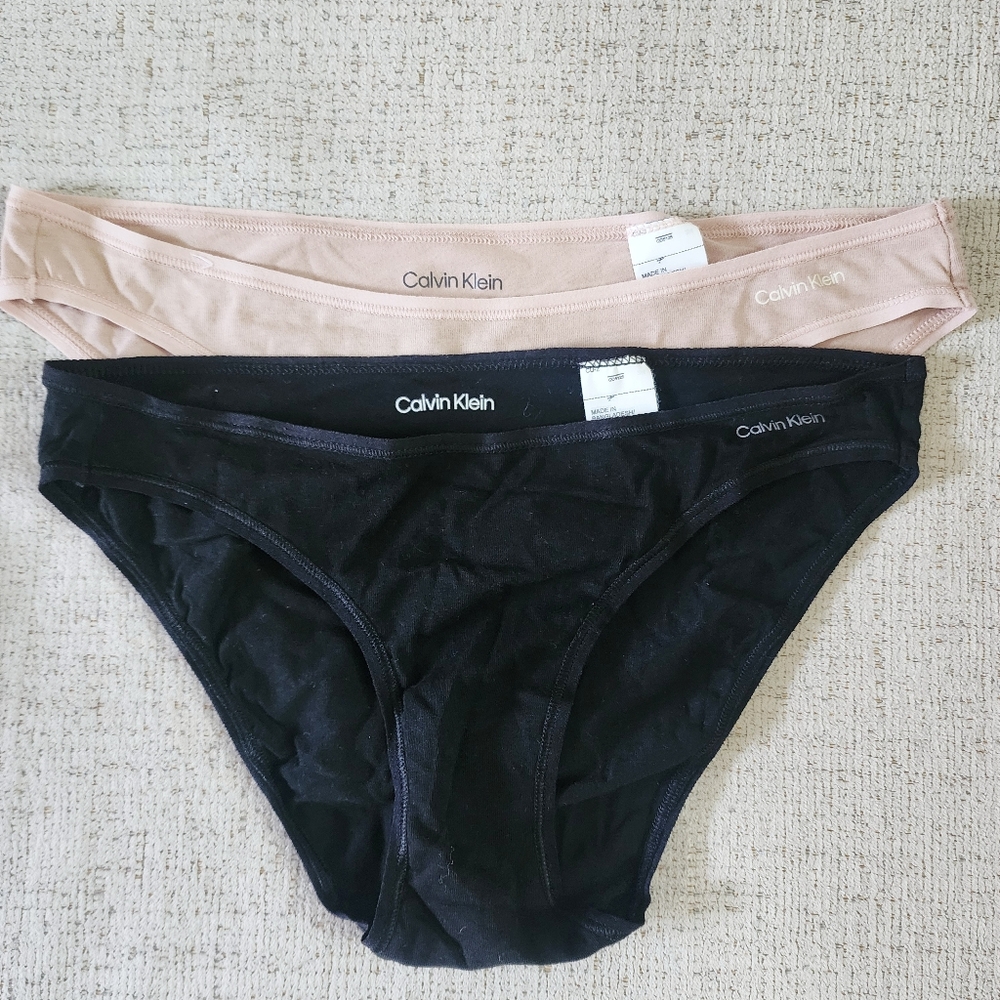 2 Calvin Klein Low-Rise Ideal Cotton Bikini Underwear QD5126 size S